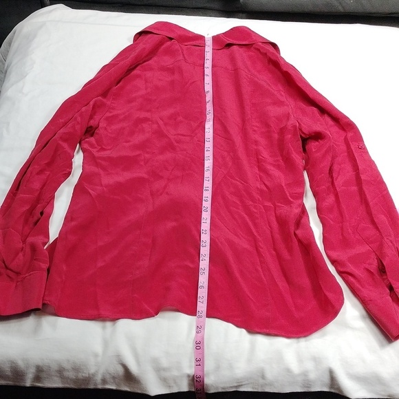Tommy Bahama 100% silk women's long sleeved button down blouse size large - Picture 11 of 14